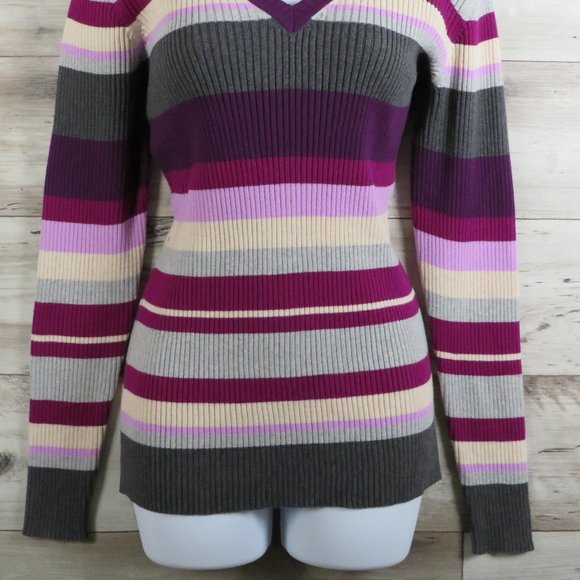 St. John's Bay* Women's Long Sleeve V-Neck Pullover Ribbed‎ Sweater~ Large - Picture 2 of 10